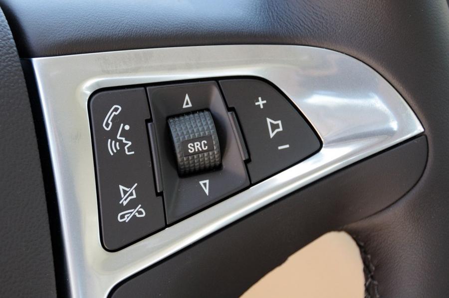  Buick Regal 2011 года  (фото 33 из 77)
